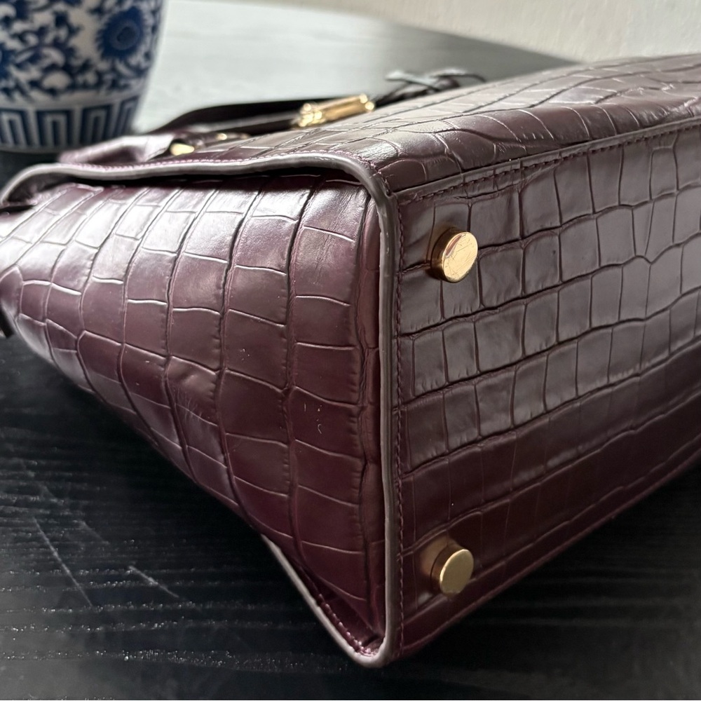 Michael Kors Merlot Colored Croc-Embossed Hamilton - Picture 9 of 14